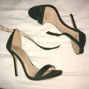 Lulu High heels
